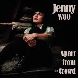 Jenny Woo : Apart from the Crowd